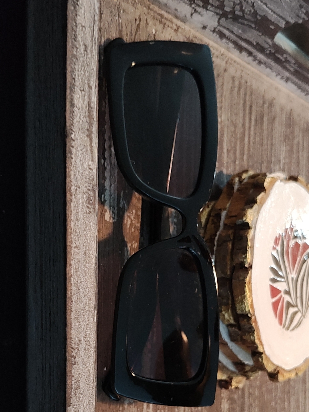 Black Men's Rectangular Sunglasses - Classic UV Shades